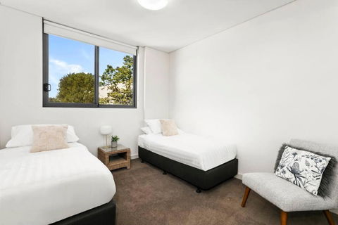 GLAD3 Gladesville Getaway Bright & Contemporary - Hotels Melbourne 2
