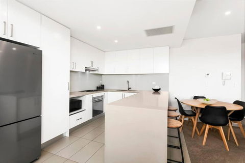 GLAD3 Gladesville Getaway Bright & Contemporary - Hotels Melbourne 4