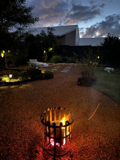 Glass Street Retreat - Hotels Melbourne 1