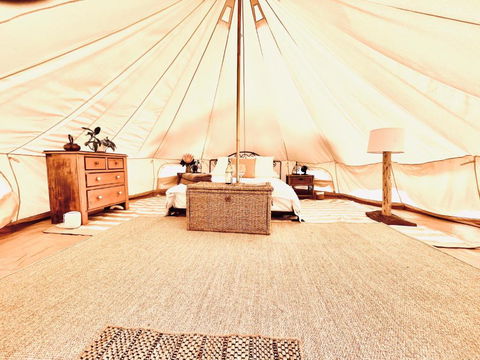 Golden Point Glamping - Hotels Melbourne 3