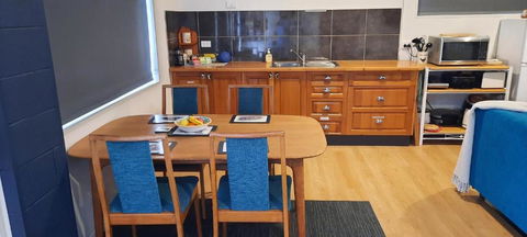 GOLDFIELDS STUDIO APARTMENT, Beaconsfield - Fully Self-contained, Air-conditioning - Hotels Melbourne 3