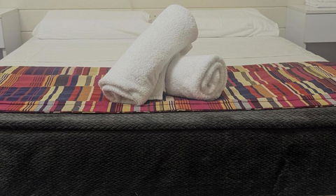 GRAND CENTRAL HOTEL PROSERPINE - Hotels Melbourne 1