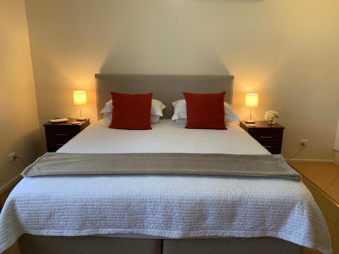 Guildford River Retreat - Hotels Melbourne 4