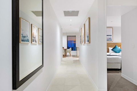 GUARANTEED OCEAN VIEW - Level 16 And Up - Soul Surfers Paradise - Self Contained &Privately Managed - Hotels Melbourne 1