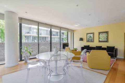 HAZEL Chapel St Socialite. Pool, Spa & Gym - Hotels Melbourne 3