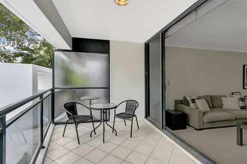 HERB1-Tastefully Furnished & Designed St Leonards - Hotels Melbourne 2