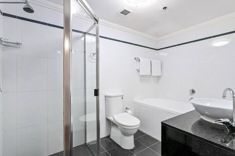 HERB8 - Herbert Street - St Leonards - Hotels Melbourne 1