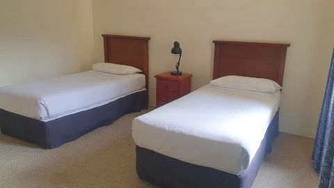 Hotel Cavalier - Hotels Melbourne 2