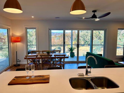 House On The Hill - Hotels Melbourne 0