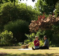 Alexandra Farmstay - Hotels Melbourne