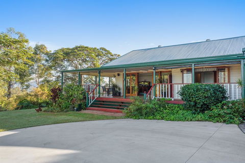 Amamoor Homestead Bed & Breakfast And Country Cottages - Hotels Melbourne 1