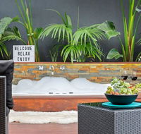 AMORE A Tranquil Retreat with Couples Spa - Hotels Melbourne