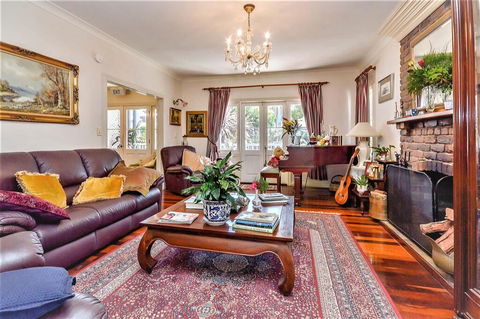 Amore Mt Tamborine - Hotels Melbourne 3