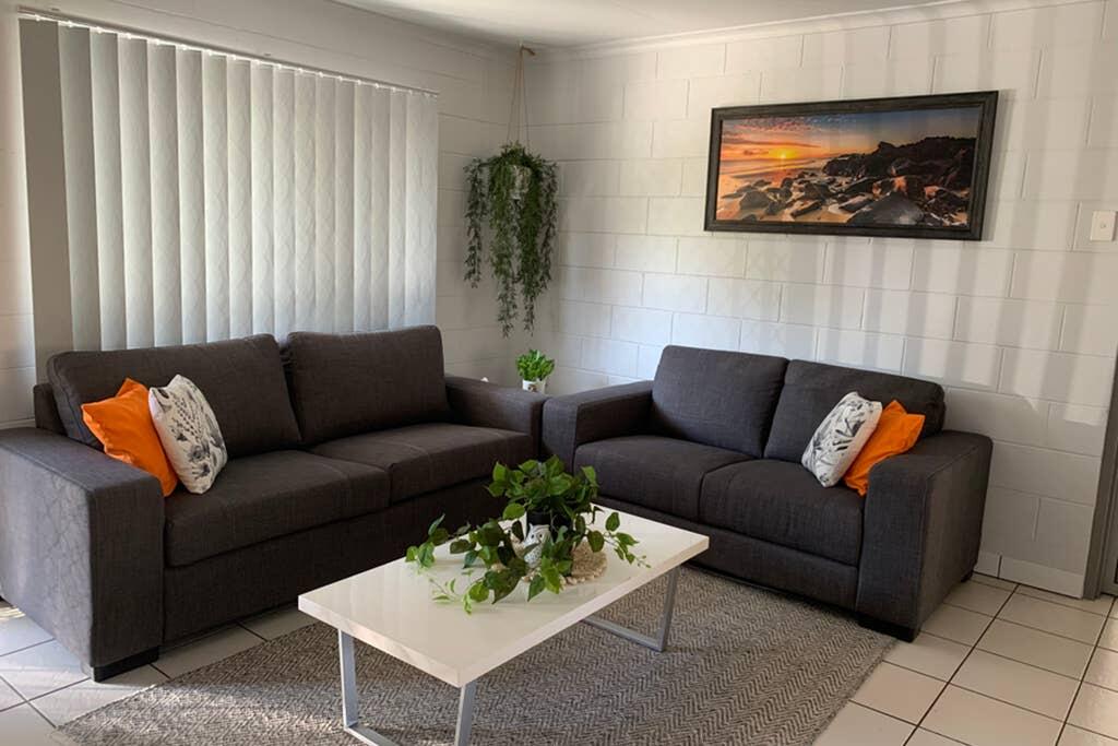 Andergrove QLD Hotels Melbourne