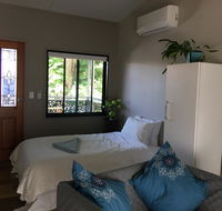 Annerley-granny flatprivate new convenience - Hotels Melbourne