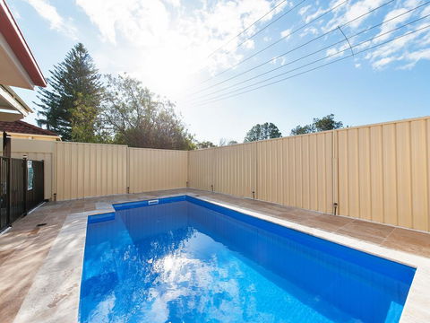 Aqua @ Anna Bay - Hotels Melbourne 1