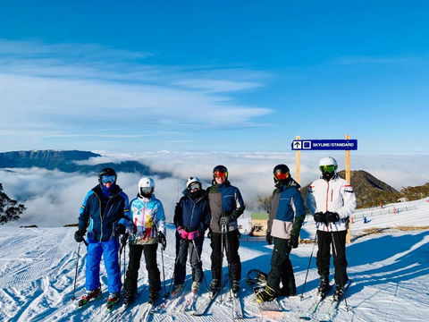 MAGNIFICENT SKIING ON MOUNT BULLER - Hotels Melbourne 0