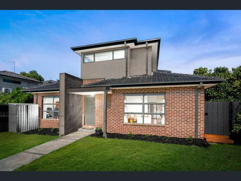 Melbourne Home Close To Airport & Train Station - Hotels Melbourne 2