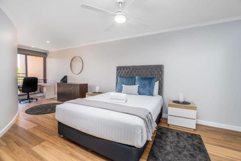 Modern And Homely 2BR Burke Crescent Apartment - Hotels Melbourne 2