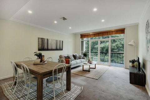 Modern Apartment In The Heart Of Canberra - Hotels Melbourne 0