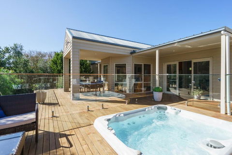 Nelson By The Sea - Hotels Melbourne 1