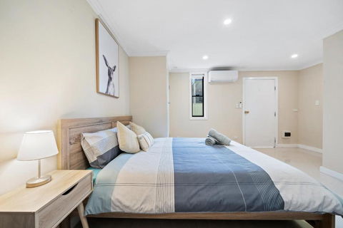 New 1-bedroom House With Free Parking - Hotels Melbourne 1