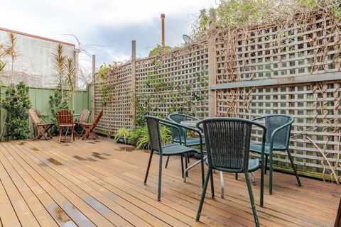 New Granny Flat In Narwee - Hotels Melbourne 3