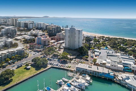 Newport Mooloolaba Apartments - Hotels Melbourne 3
