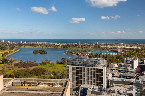 Nice 1 Bedroom Close To Albert Park Lake 02053 - Hotels Melbourne 2