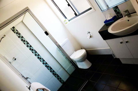 Oakey Motor Inn - Hotels Melbourne 2