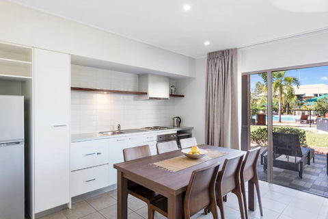 Oaks Cable Beach Resort - Hotels Melbourne 3