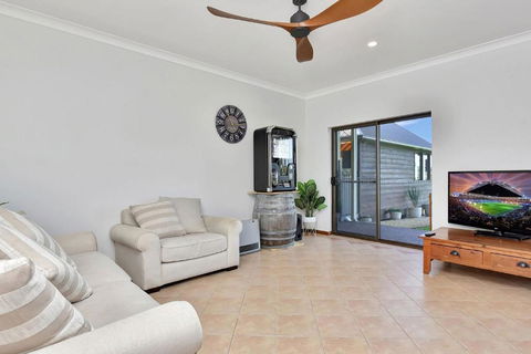 Overflow Downs-Riverside Acreage - Hotels Melbourne 3