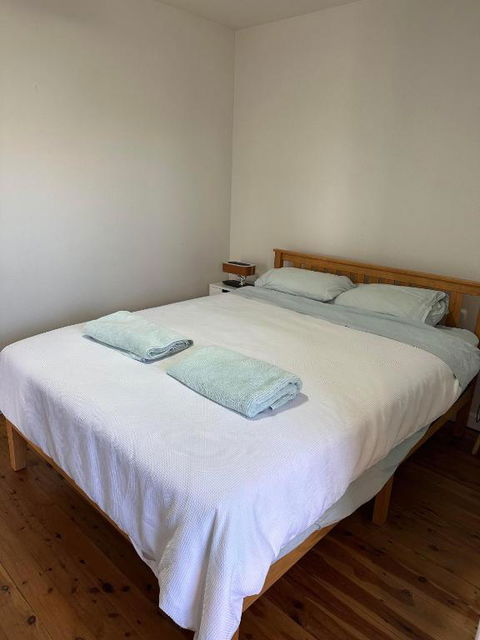 One Bedroom CBD Unit, Walk To Beaches & Cafes - Hotels Melbourne 1