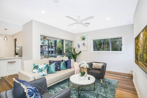 Park Avenue Townhouse Retreat Brisbane Sleeps 10 - Hotels Melbourne 3
