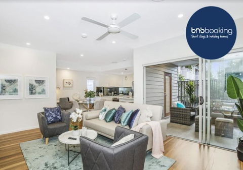 Park Avenue Townhouse Retreat Brisbane Sleeps 10 - Hotels Melbourne 0