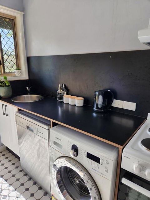 Poinciana Room - Hotels Melbourne 3