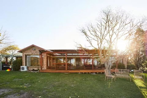 Peppercorns Riverside Farm Stay - Hotels Melbourne 3