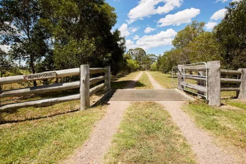 Peppercorns Riverside Farm Stay - Hotels Melbourne 2