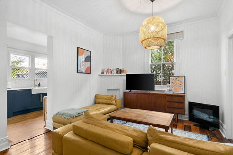 Pocket Of Petersham - A Stylish Inner-West Retreat - Hotels Melbourne 0