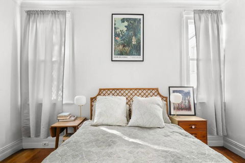 Pocket Of Petersham - A Stylish Inner-West Retreat - Hotels Melbourne 1