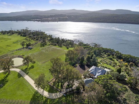 Pointe Rapide Estate - Hotels Melbourne 3