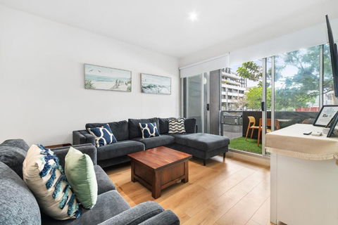 Port Melbourne Dog Beach Stays - Hotels Melbourne 0