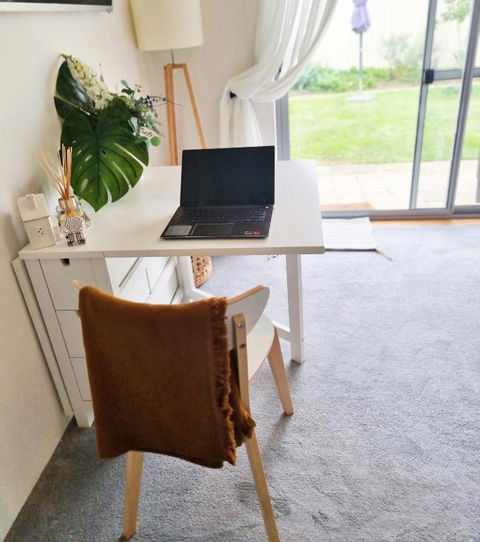 Queen Bed Apartment- No Sharing, Your Very Own Space - Hotels Melbourne 3