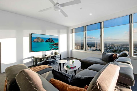 Q Tower Apartments In Surfers Paradise - From Level 3 - Self Contained & Privately Managed - Wow Stay - Hotels Melbourne 2