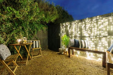 Quite, Quaint & Private Guesthouse, Sleeps 6 - Hotels Melbourne 0