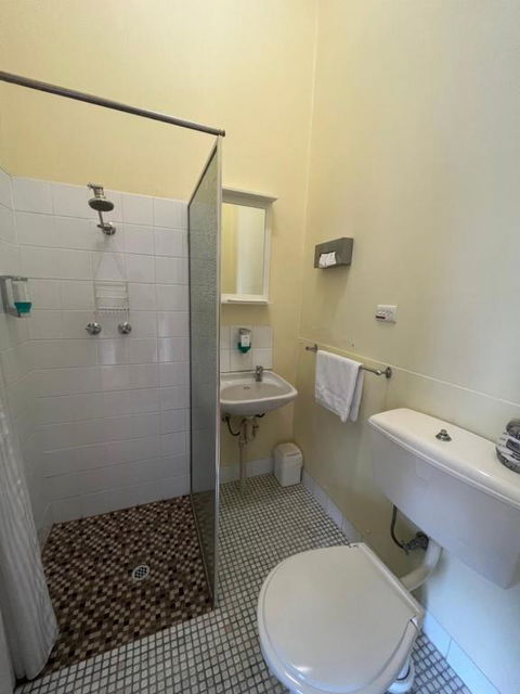 Princes Lodge Motel - Hotels Melbourne 3