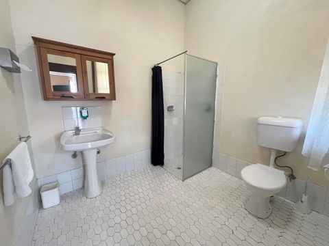Princes Lodge Motel - Hotels Melbourne 1