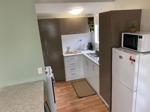 Private Guesthouse - Pet Friendly - Walk To Beach - Hotels Melbourne 1