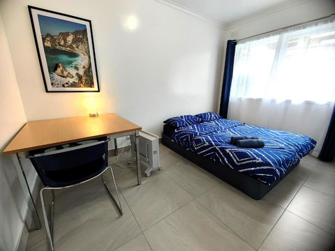 PROMO!!! 2-Bedroom Home Near Airport, Train Station! - Hotels Melbourne 3