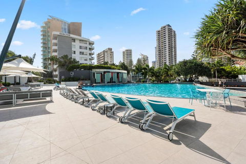 Q Tower Amazing Ocean Views 22nd Level Heated Pools Sleeps 6 - Optimise BNB - Hotels Melbourne 3